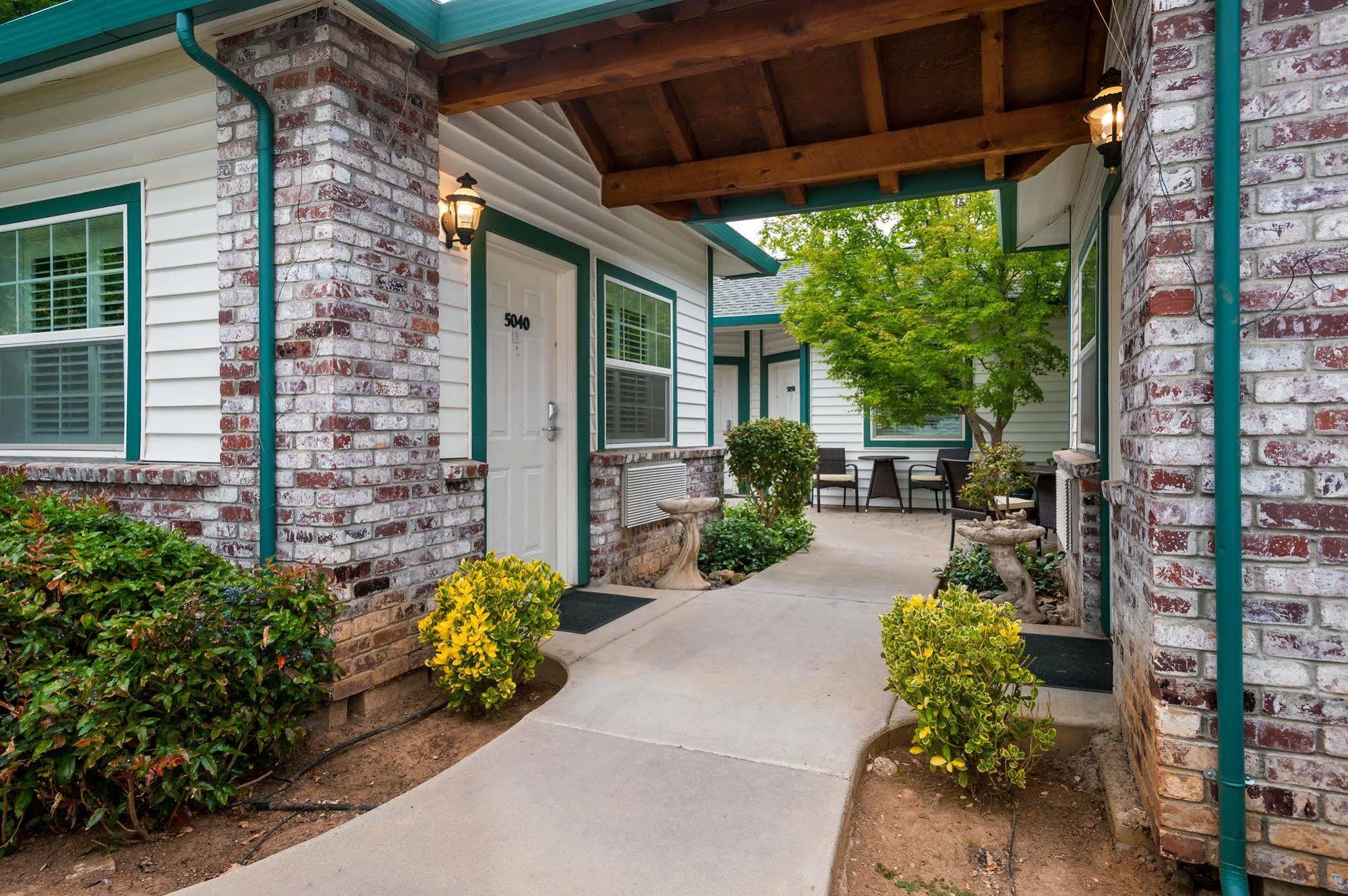 Grass Valley Courtyard Suites Exteriér fotografie