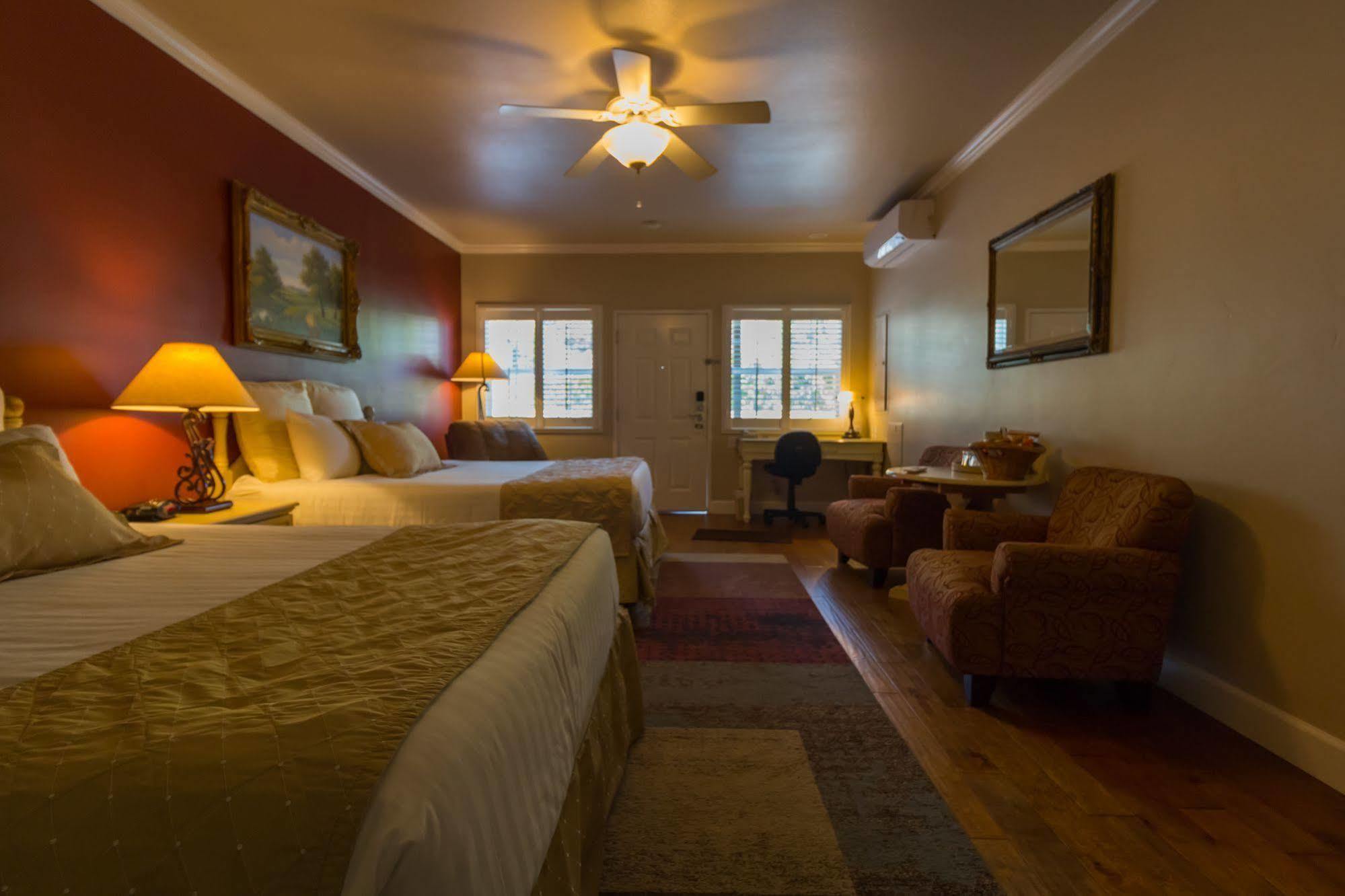 Grass Valley Courtyard Suites Exteriér fotografie